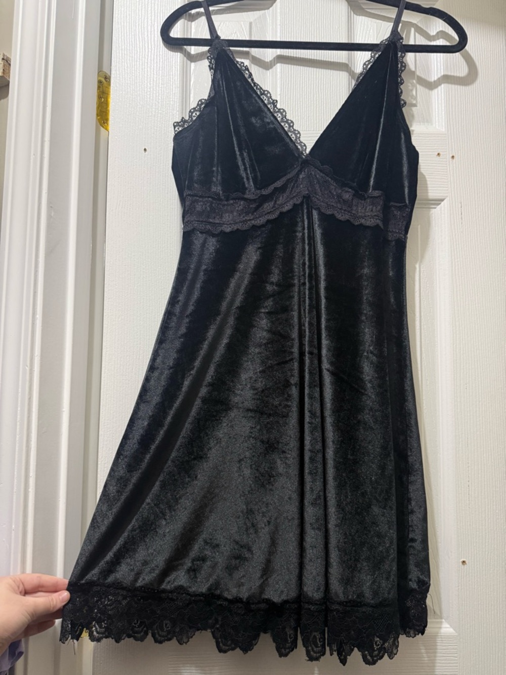SHEIN Black Velvet Lace Trim Slip Dress